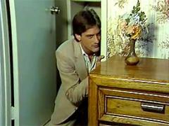 Retro Guy Spying Cumshots On Horny Girls In Groupsex Party