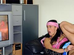 Bearded Grandpa Gets Dirty With A Turned On Teenage Girl