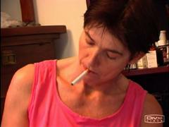 See Nasty Mature Smoker Expose Her Seductive Rack