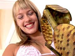 Sexy Hot Budapest Sweetheart Sucking British Senior Cock